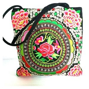 Embroidered shoulder bag